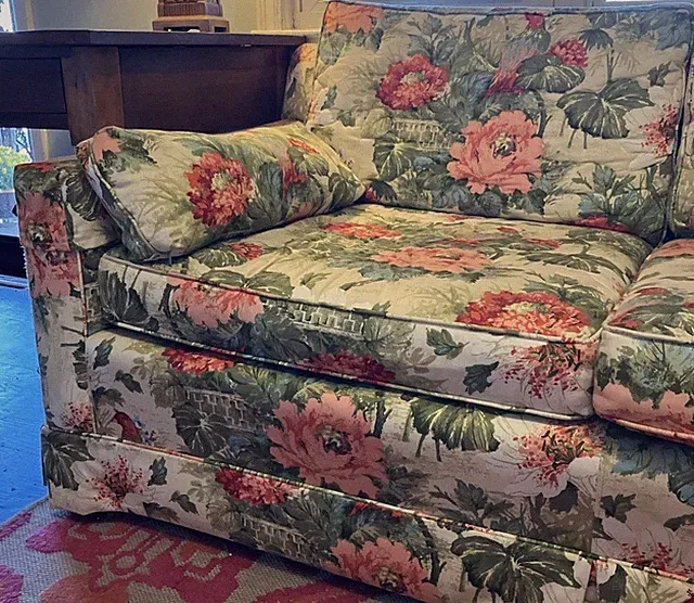 MCM Floral Couch 7.5’ Long Sofa Birds Removable Cushions Country PICKUP KY