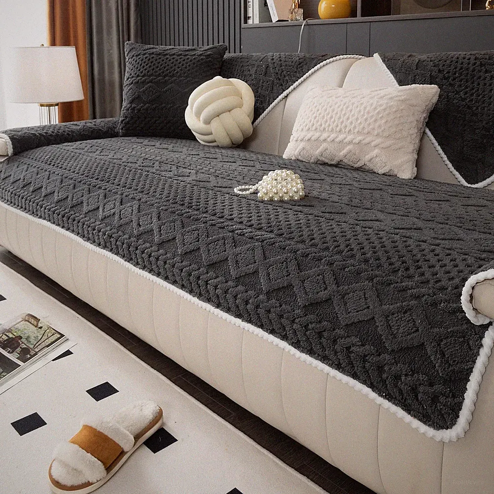 MDSASFD Geometric Jacquard Plush Warm Sofa Couch Cover, Soft Funny Fuzzy Couc...