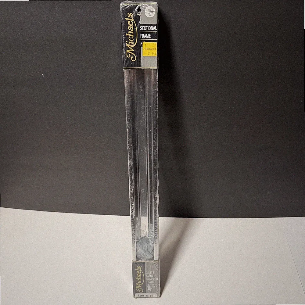 Michael's 18" Sectional Frame Kit