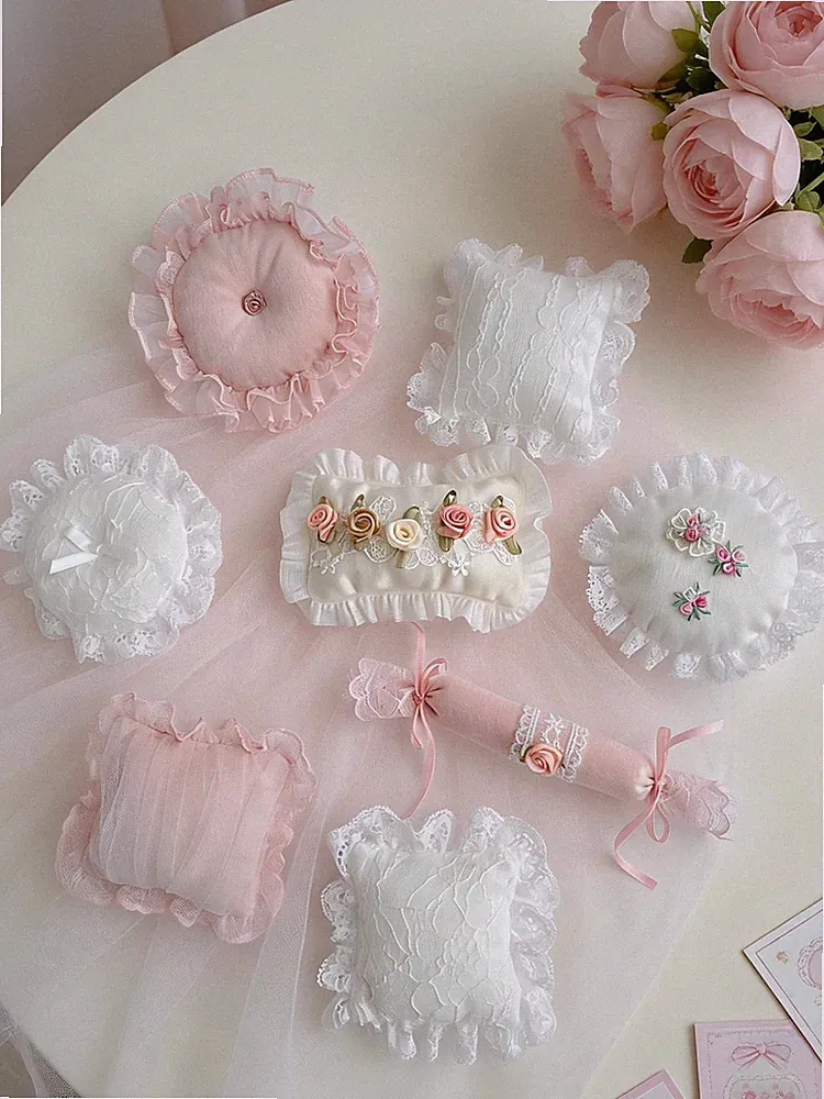 Mini Lace Throw Pillow for 1/6 1/8 1/12 BJD Doll Bed Sofa Dollhouse Decor