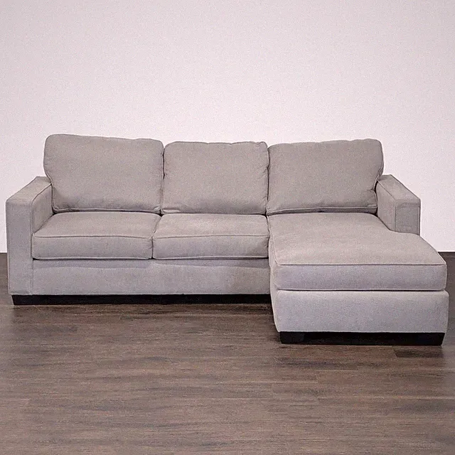 Modern 3-Seat Sectional Sofa with Chaise Lounge