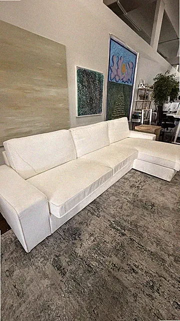 Modern White Sectional Sofa With Chase - Comfortable And Spacious