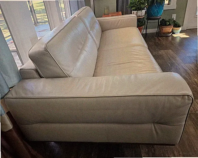 Natuzzi Editions Adrenalina Leather Sofa