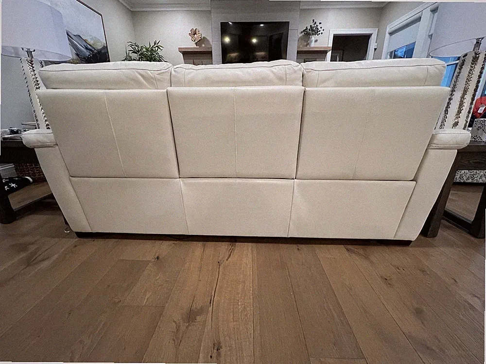 Natuzzi Leather Couch With 2 Recliners In Off White Italian Leather