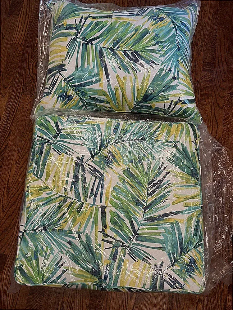 Outdoor Chair Patio Sectional Cushion Set Pad Tropical Palm Furniture 23” X 25”