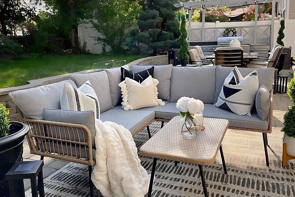Outdoor Wicker Patio Furniture Set, 5-Seater L-Shaped Sofa with Cushions - Grey