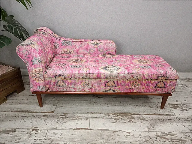 Pink chaise lounge sofa, Storage sofa couch, Upholstered daybed, Cat couch