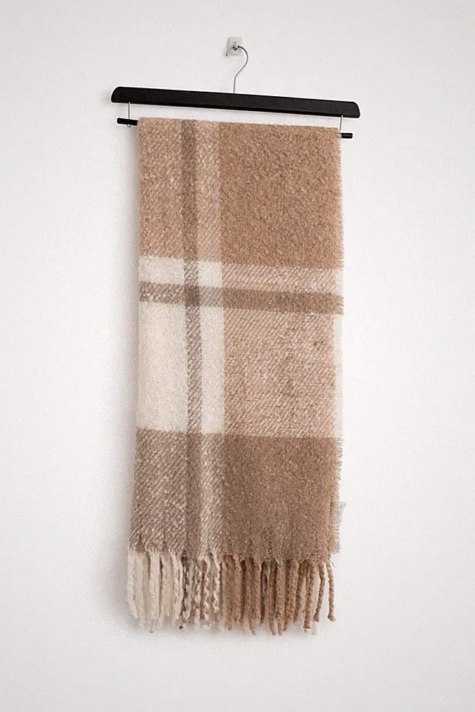 Plush Plaid Throw Blanket 50x60 Beige Cream Soft Fringe Cozy Sofa Bed
