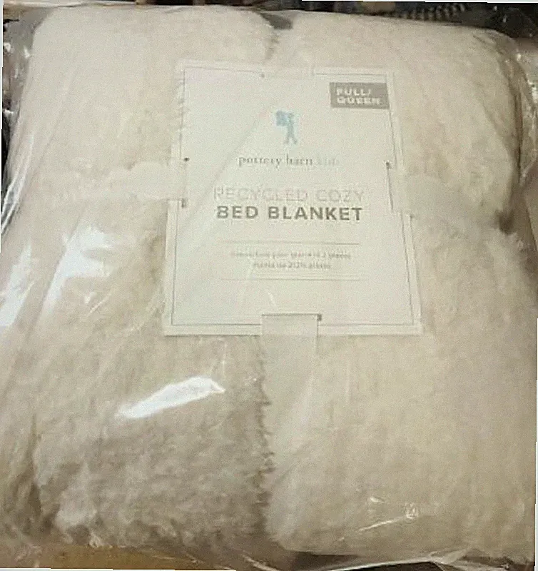 Pottery Barn Kids Cozy Sherpa Blanket Ivory 86 sq Full Queen Bed Sofa Throw New