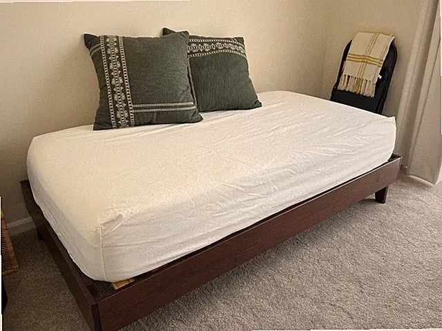 Pottery Barn 'Warm White' Twin Daybed Cover 38" x 74" x 14"