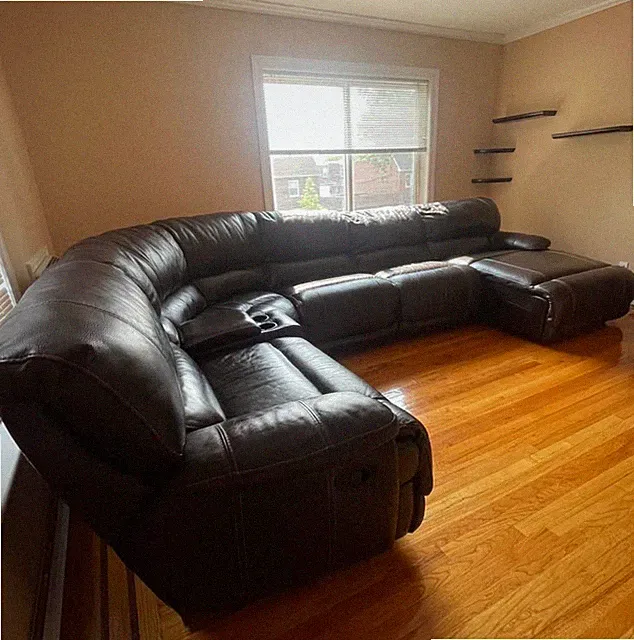 Power Reclining Sectional Sofa with Chaise