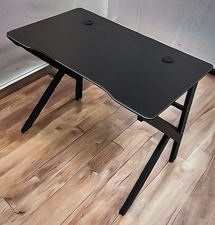 PRO GAMING DESK STABLE BLACK