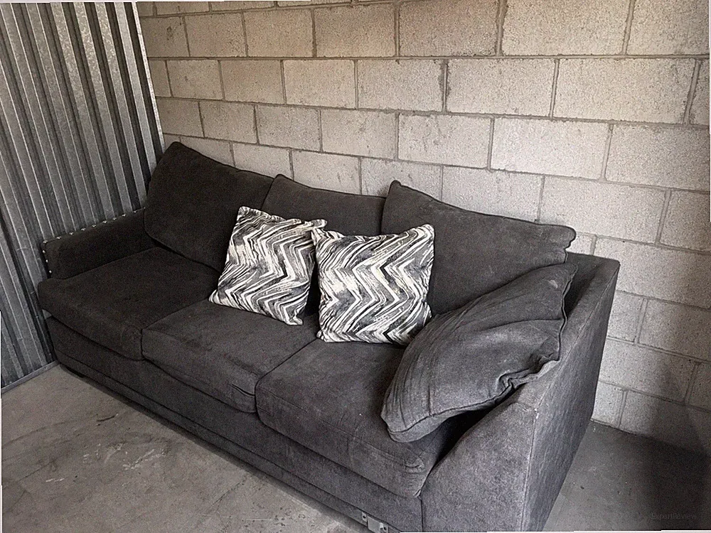 PU Leather Modern Sectional Sofa L-Shaped Large Couch with 2 Pillows Living Room