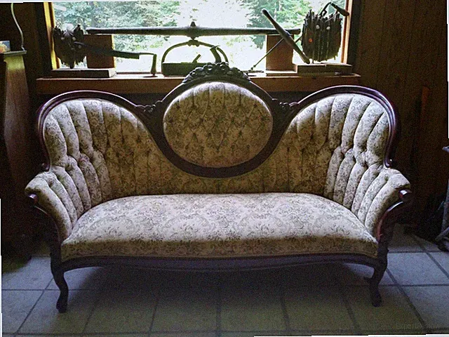 Reproduction Victorian-Style sofa