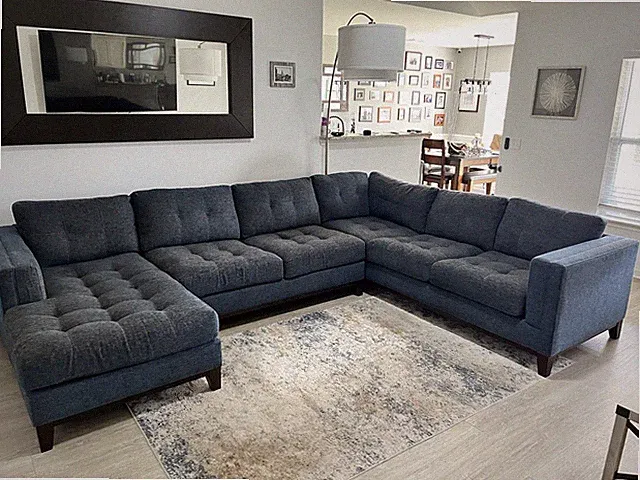Rooms to Go Cindy Crawford Collection 3-Piece Sectional Sofa Set In Blue.