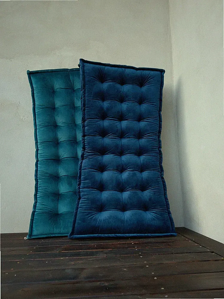 Sectional French tufted Daybed Sofa Couch , Futon, Floor Quilted Cushion in Teal