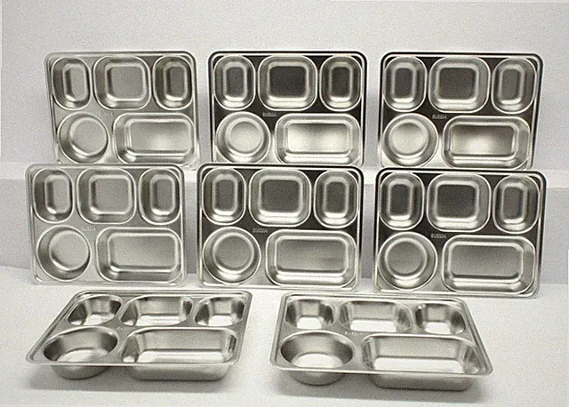 Set of 8 Stainless Steel Rectangular Divided Plates Tray, 5 Sections Dinner Tray