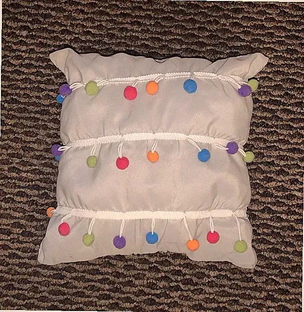 Small Colorful Pom-pom Ball Tassled Decorative Gray Throw Pillow For Bed / Couch