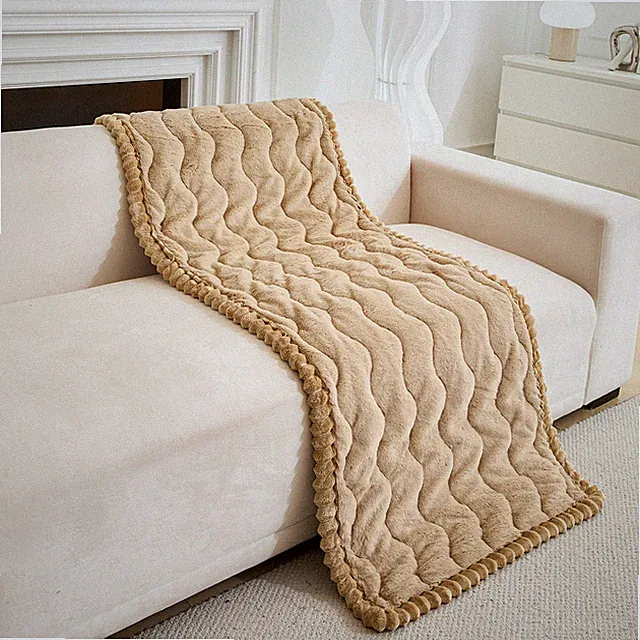 Sofa Cover Fuzzy Couch Cover for Pets Dog Cat Washable Non-Slip Sofa Slipcover