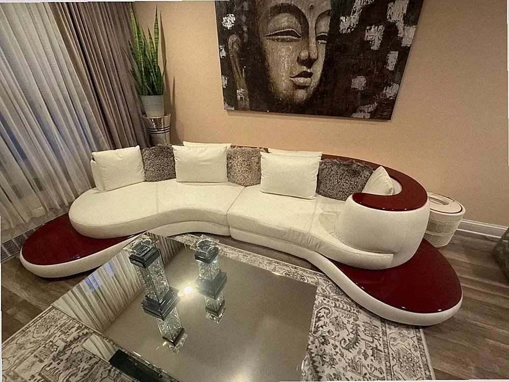 sofa sectional LEATHER WHITE AND BURGUNDY CASH ONLY
