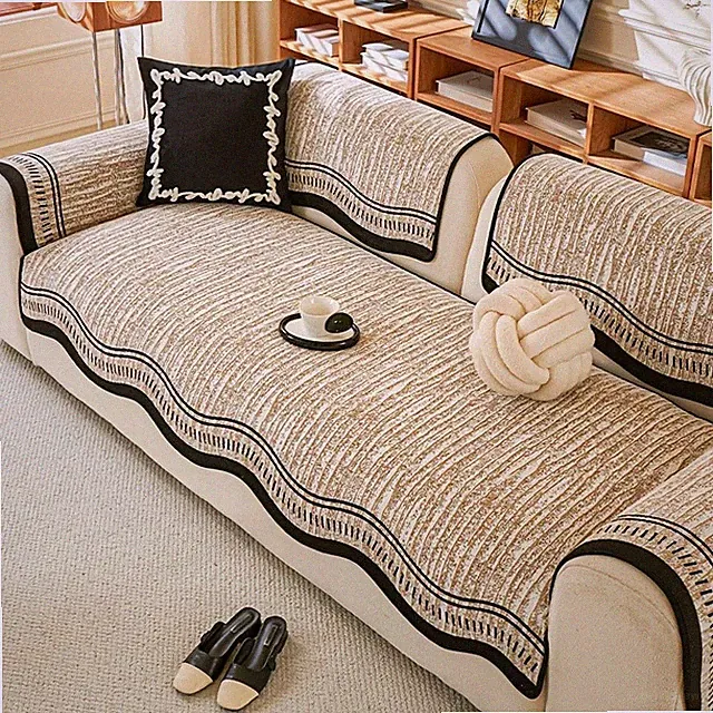 Special-shaped comb-patterned Chenille sofa cushions and furniture protection