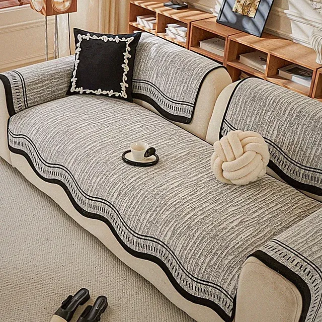 Special-shaped comb-patterned Chenille sofa cushions and furniture protection