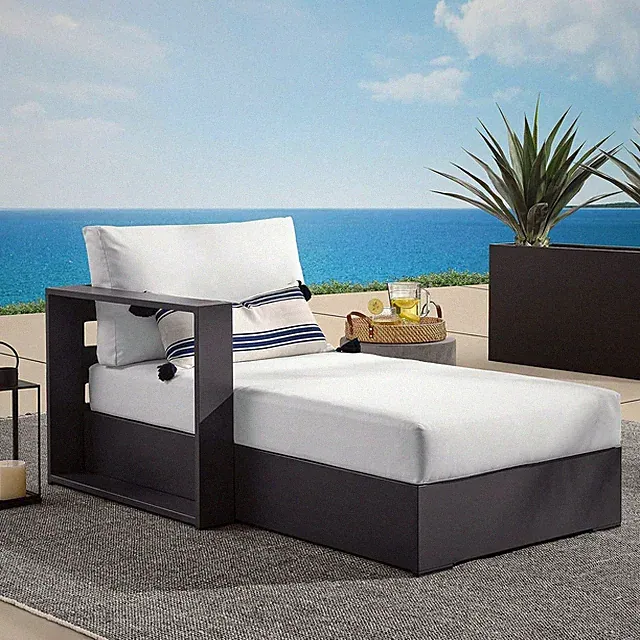 Tahoe Aluminum Outdoor Chaise Lounge in Gray White with Weather-Resistant Cushio