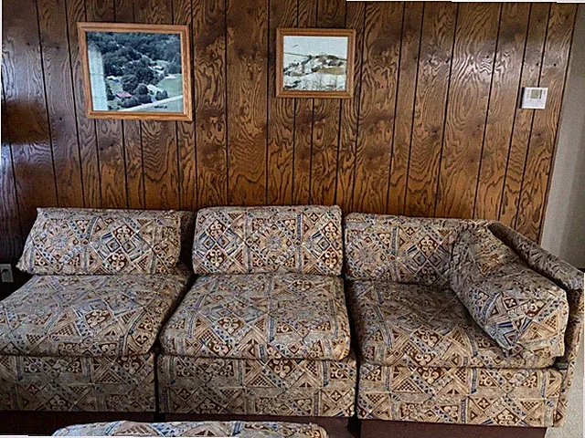 THAYER COGGIN vintsge sectional