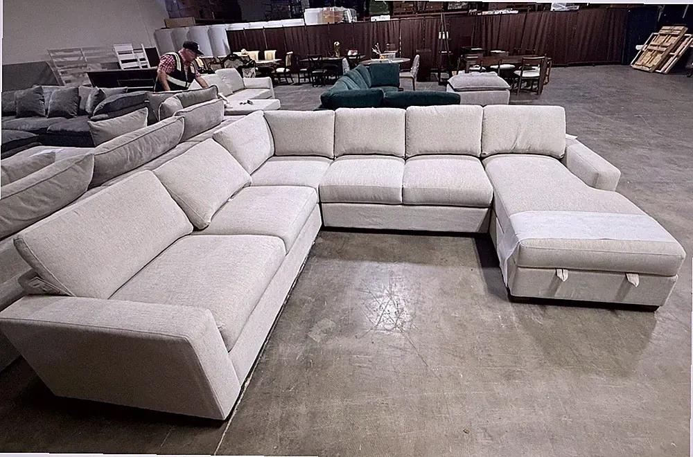 Thomasville Glenn Fabric Sectional w/ Storage Chaise – NEW (Costco Model)