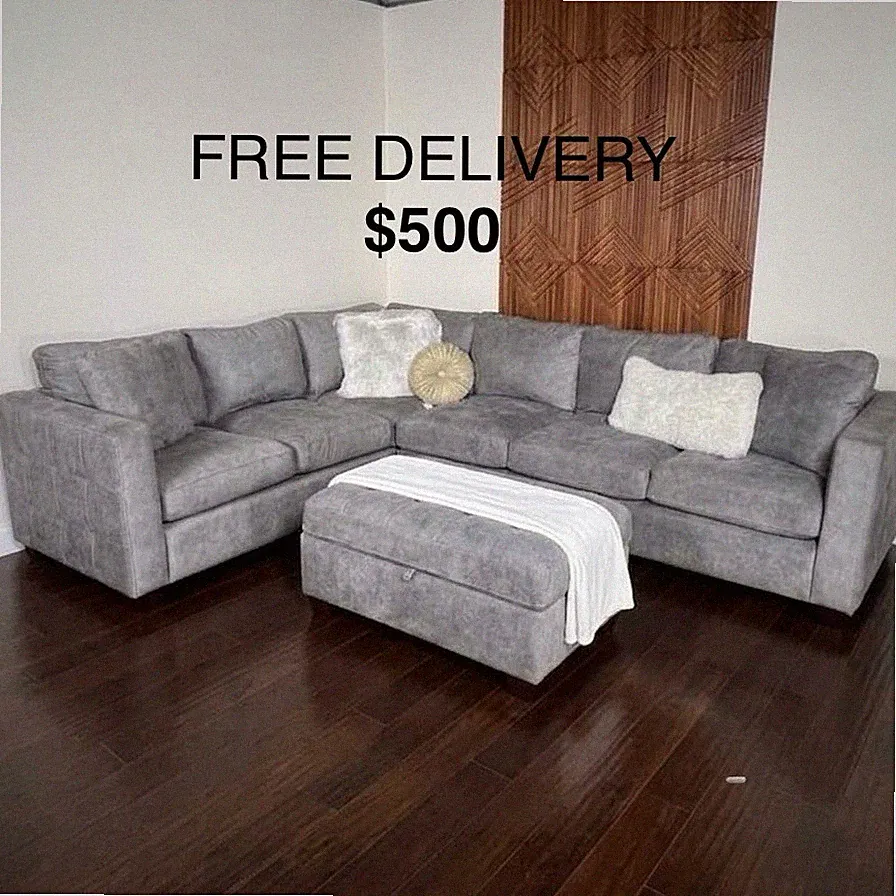 Thomasville Kylie Fabric Sectional Sofa Gray w/ Storage Ottoman, Track Arms