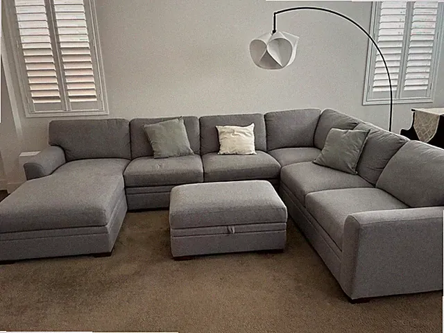 Thomasville U-shaped Sectional Sofa (w/ Ottoman)