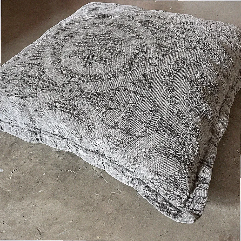 Throw Pillow Gray Textured Patterned Cozy Decorative Home Decor Couch Zip 19x19"