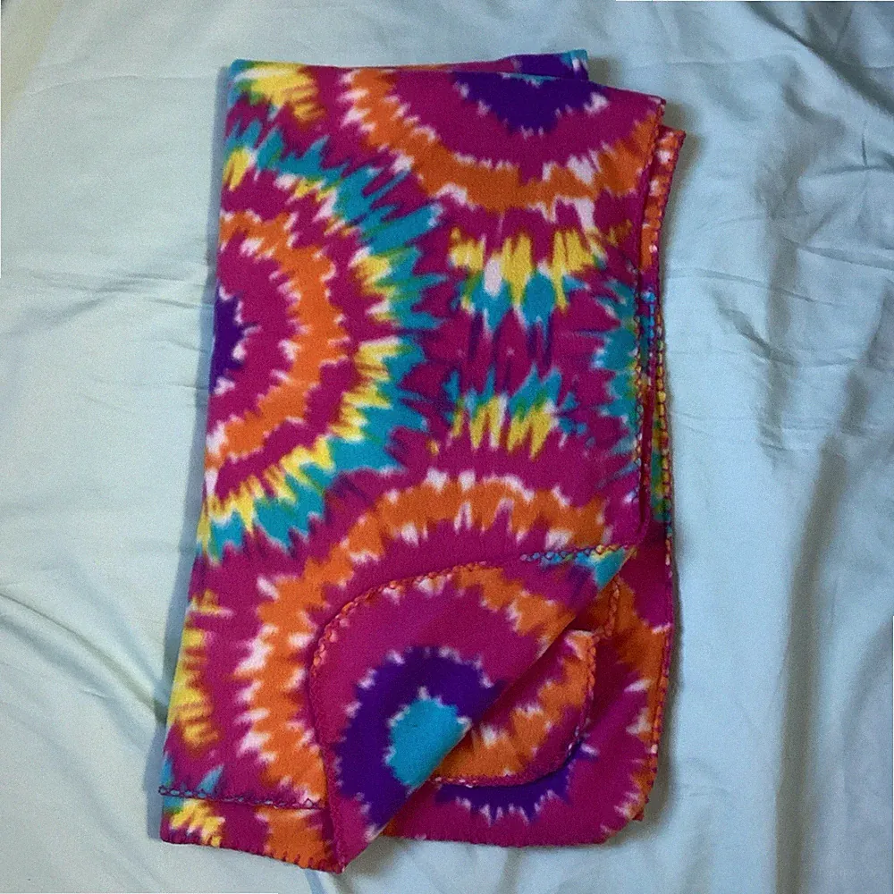 Tie Dye Multicolor Polyester Blanket Throw for Bed Sofa Chair