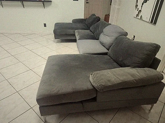 U-Shape Sectional Sofa - Good Condition