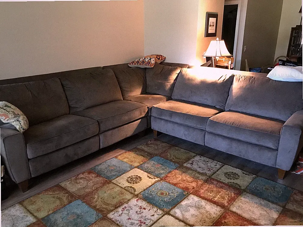 Used LA-Z-BOY sectional sofa in excellent condition. $900 or best offer