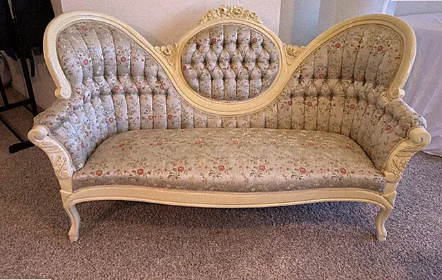 Victorian sofa, collection, ivory champagne, absolutely, stunning, Victorian, cl