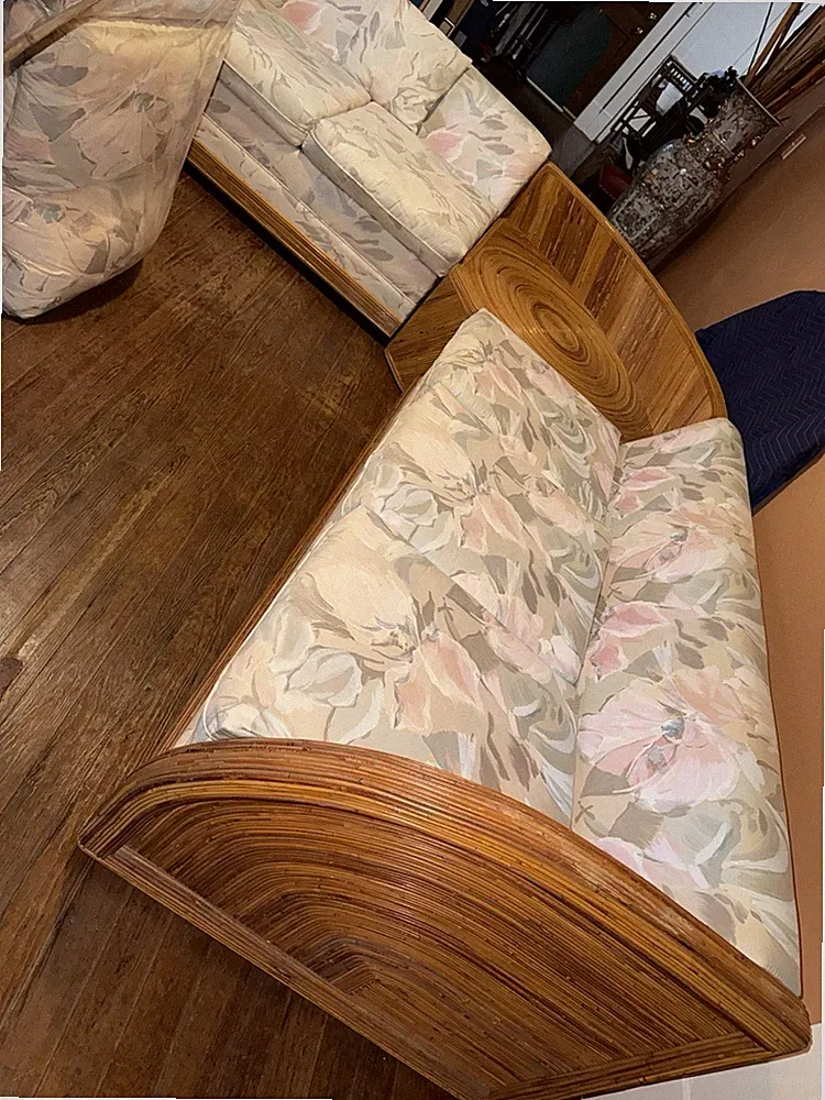 Vintage 70’s Circular Pencil Reed Sectional Couch Sofa Table Floral Living Room