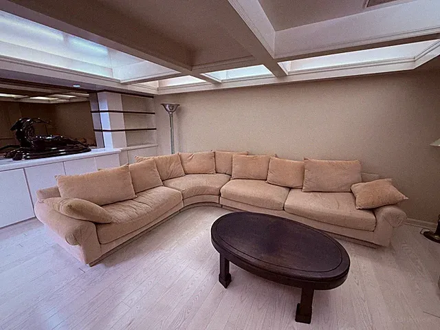 Vintage Curved Sectional Sofa – Peach / Light Terracotta Microfiber