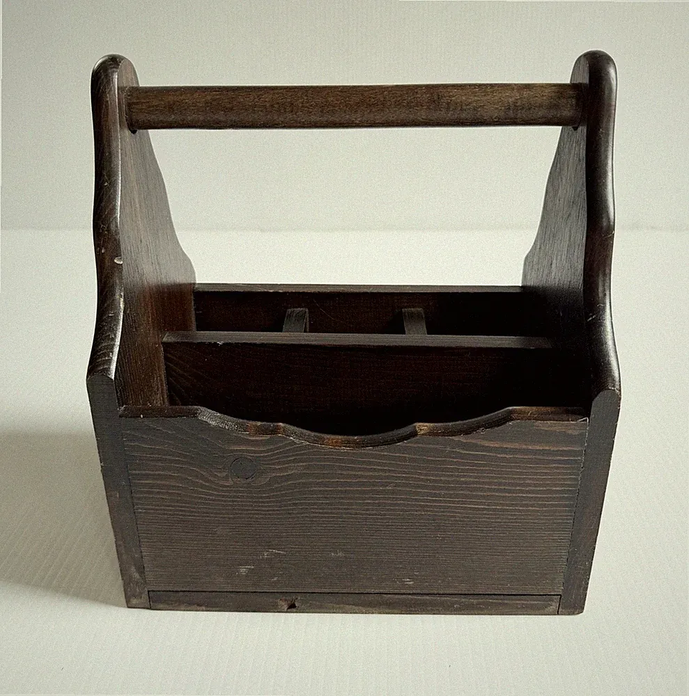 Vintage Small 10x9x6 Four Section Wood Caddy Carrier Craft Tools Utensils Napkin