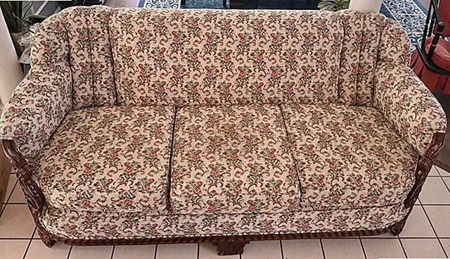 Vintage Victorian Sofa/couch With Wooden Trim