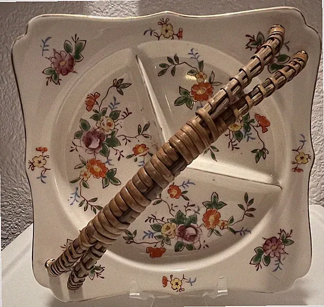 VTG MCM SERVING TRAY Floral 3-sections JAPANESE Bamboo Handle HANDPAINTED Nuts