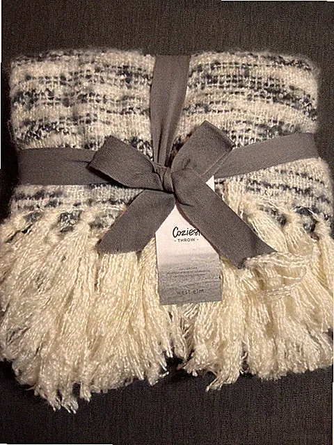WEST ELM Coziest Throw blanket Space-Dyed in GRAY/cream 44" x 56" couch fringed
